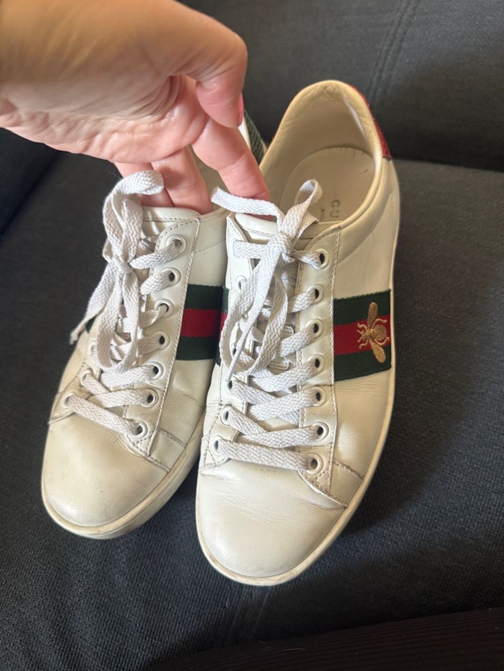 Gucci White Leather Sneakers with Red & Green Web Stripe